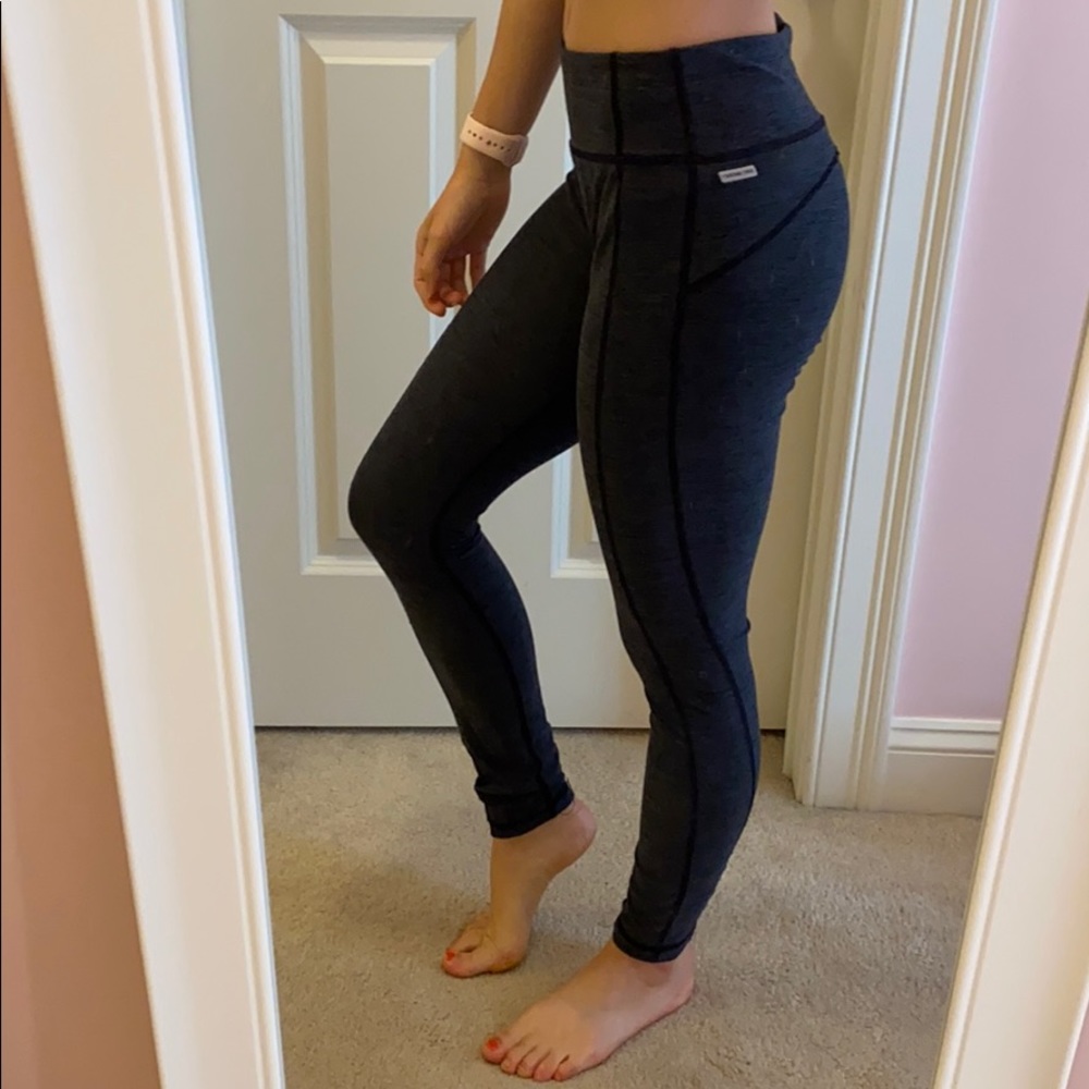 gray workout leggings